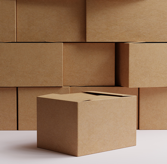 varias cajas de carton una encima de otra